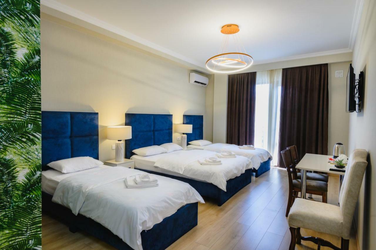 Golden Globe Boutique Hotel Tiflis Dış mekan fotoğraf